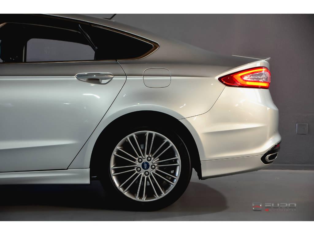 Ford Fusion TITANIUM PLUS AWD 2014