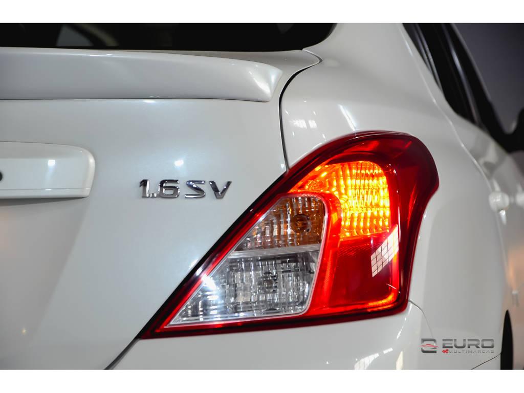 Nissan Versa 1.6 SV 2016